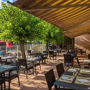 https://logis-le-mas-de-letoile-aubagne.fr-provencehotel.com